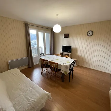 Spacieux T2 Avec Balcon Près Des Pistes Au Lioran - Fr-1-787-134 Le Lioran